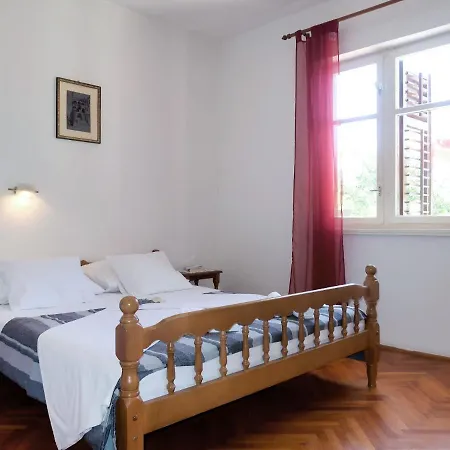 Apartment Rab125 By Interhome *